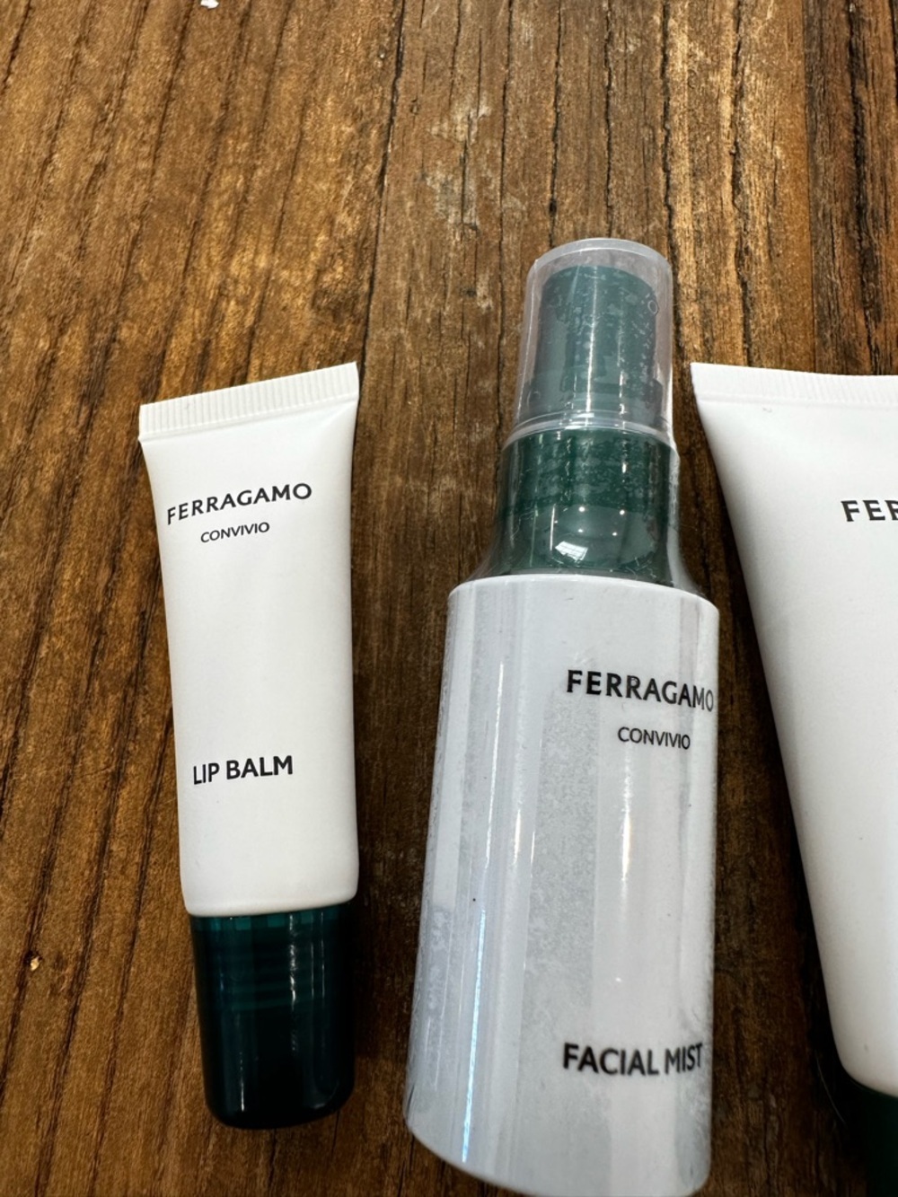 Salvatore Ferragamo Convivio Skincare Trio – White & Dark Green - Picture 4 of 6